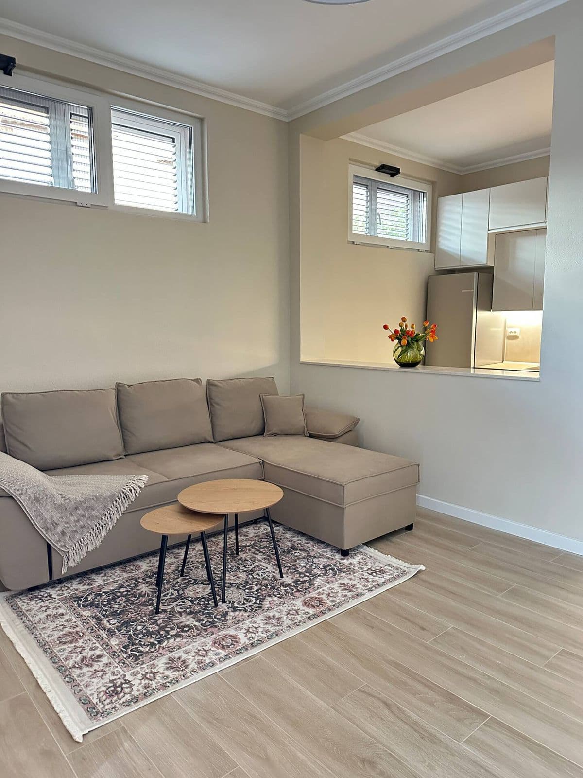Jepet me qera apartament 1+1 tek Oxhaku