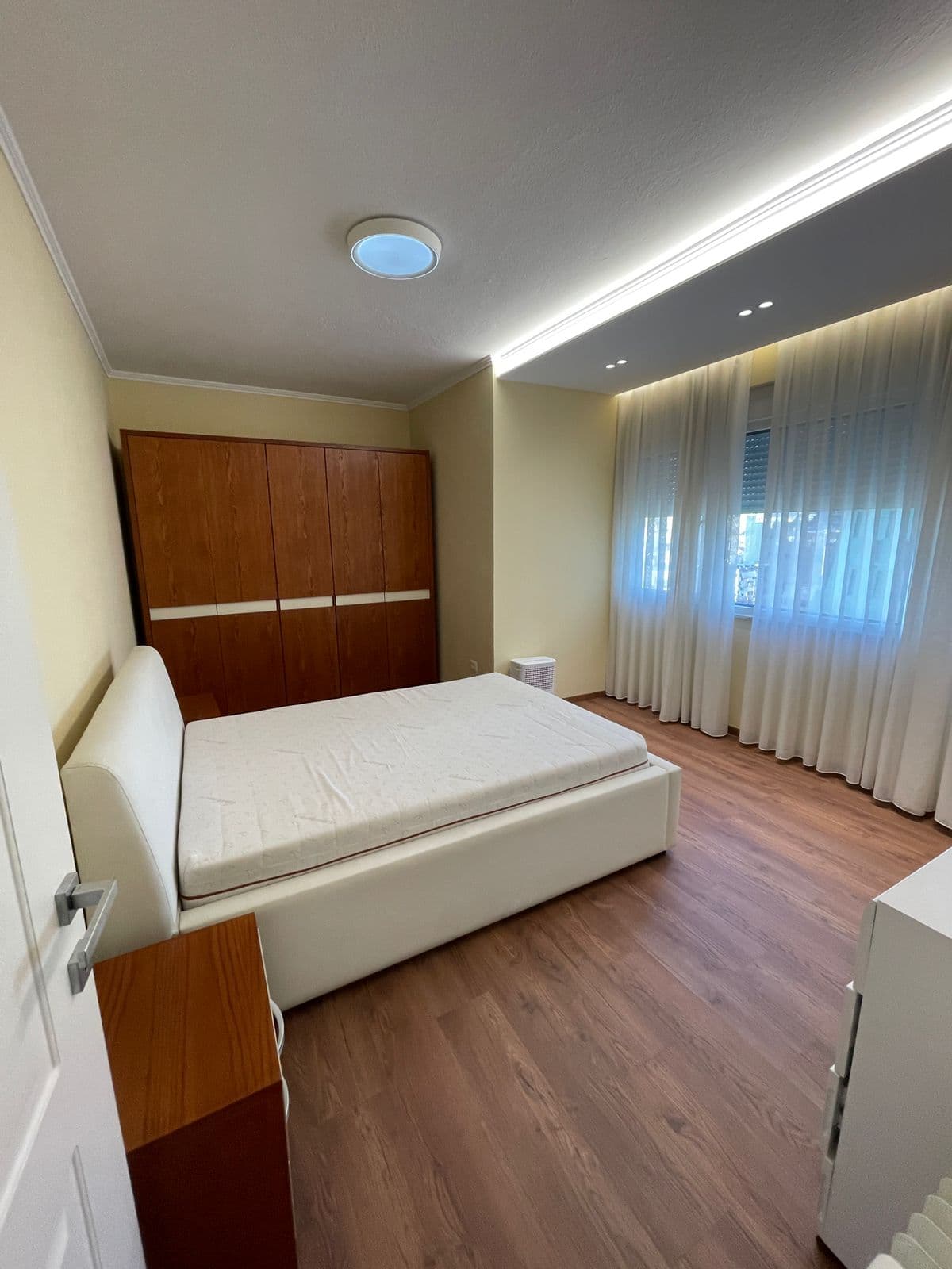 Jepet me qira Apartament 2+1+2 +Kuzhine , Bllok 3