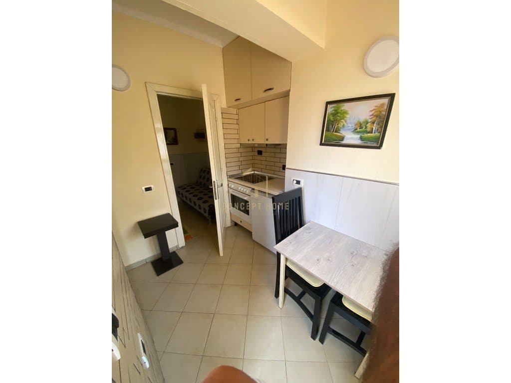 Garsoniere Me Qira në Rruga 5 Maji, Tiranë - 370€ | 38 m² 4
