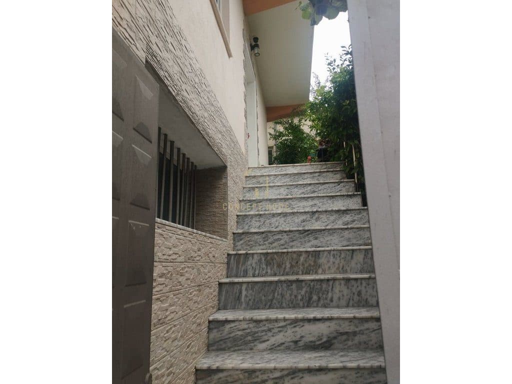 Shtëpi 4+1+2 Në Shitje në Selitë, Tirana - 235,000€ | 176 m² 4