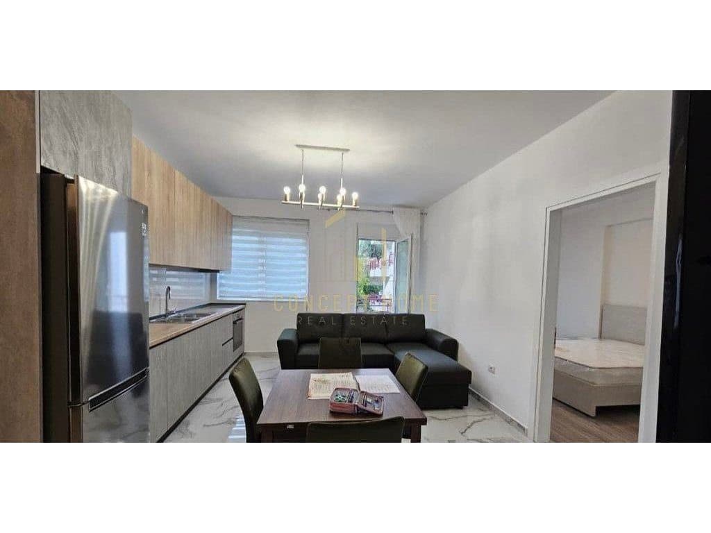 Apartament 2+1 me qera tek Liqeni i Thate