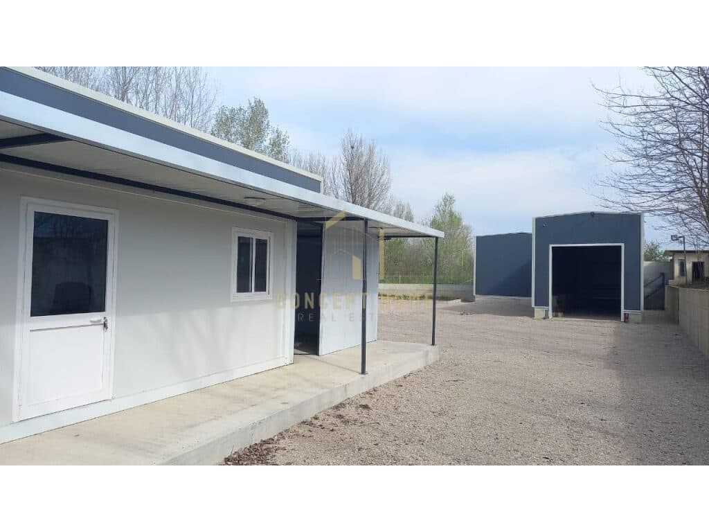 Tokë për shitje në Rinas, Tiranë - 320.000€ | 1300 m² 2