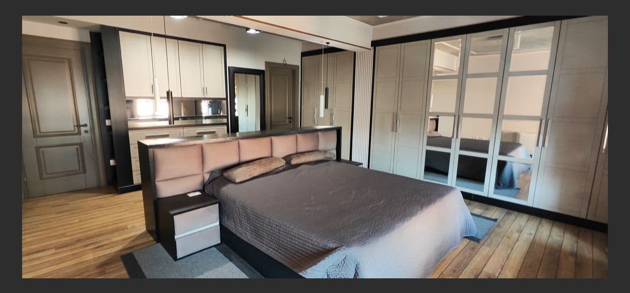 Shitet Super Apartament 4+1+2 ne Myslym Shyr 4