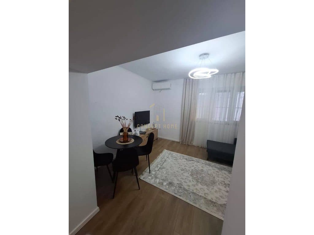 Jepet me qera apartament 1+1 Ish Restorant Durresi 3