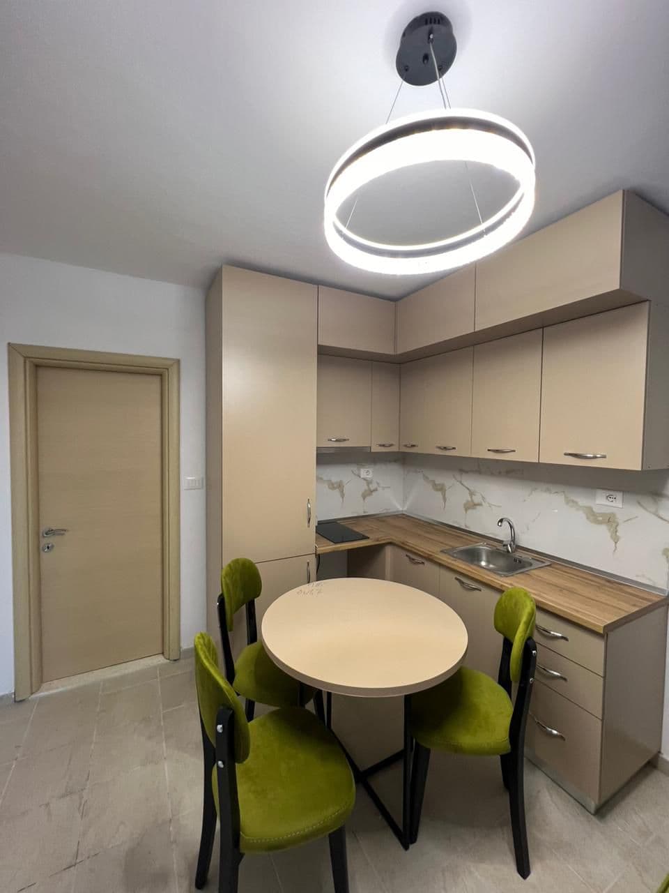 Shitet apartament 1+1 te Shkembi i Kavajes 3
