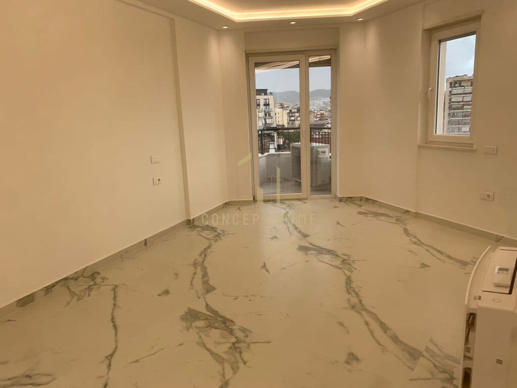 Jepet me qera Ambient Biznesi 2+1 tek ne Qender 2