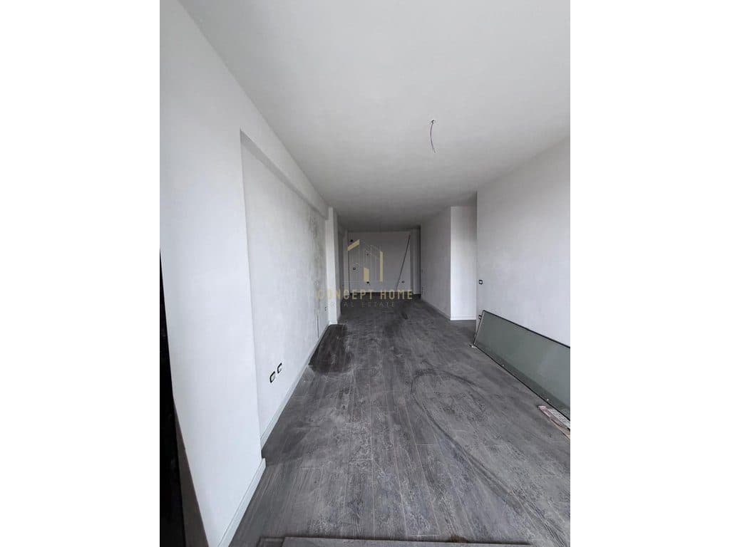 Shitet apartament 3+1 tek Ish Fusha Aviacionit "Turdiu" 4
