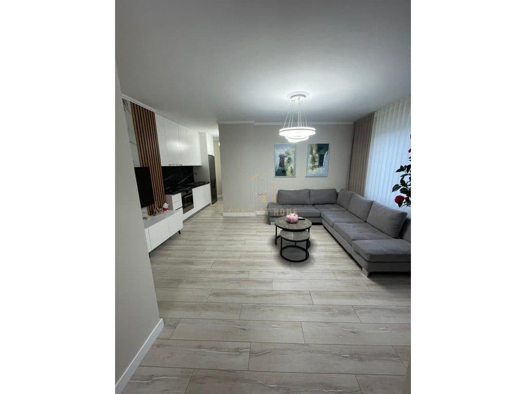 Jepet me qera apartament 1+1 Rruga e Kosovareve.