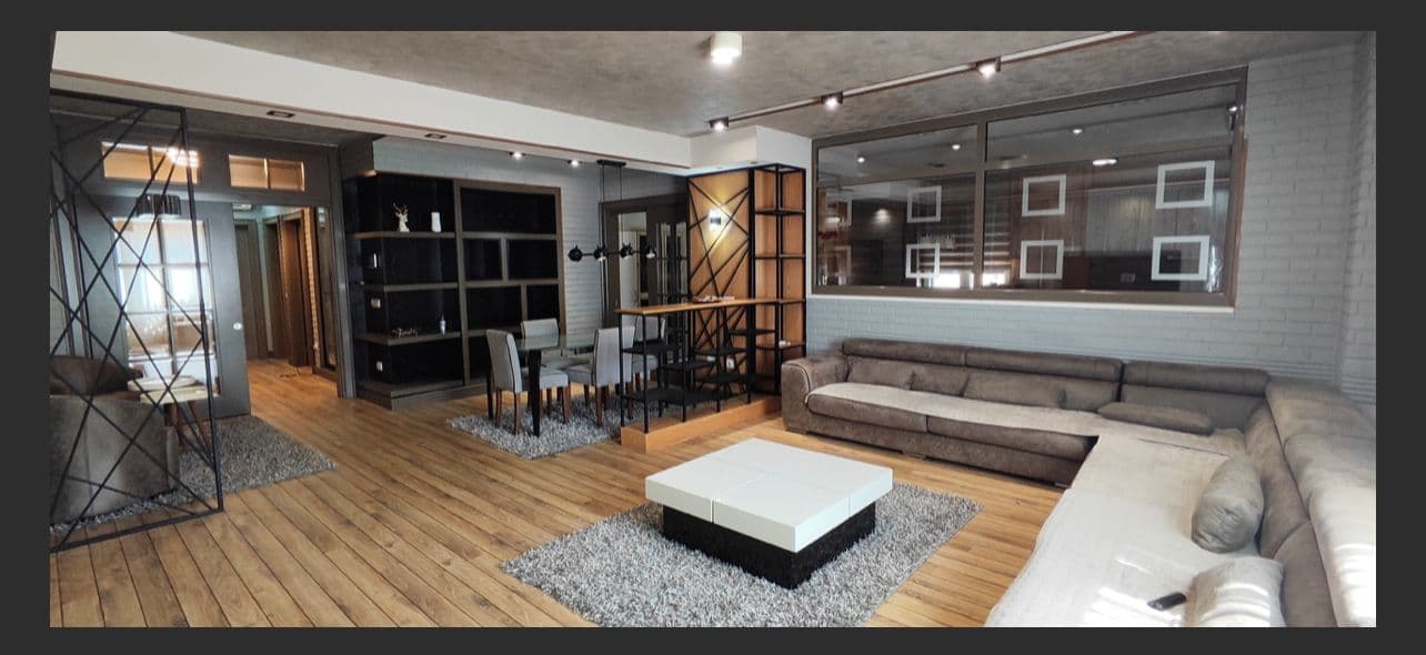 Shitet Super Apartament 4+1+2 ne Myslym Shyr 2