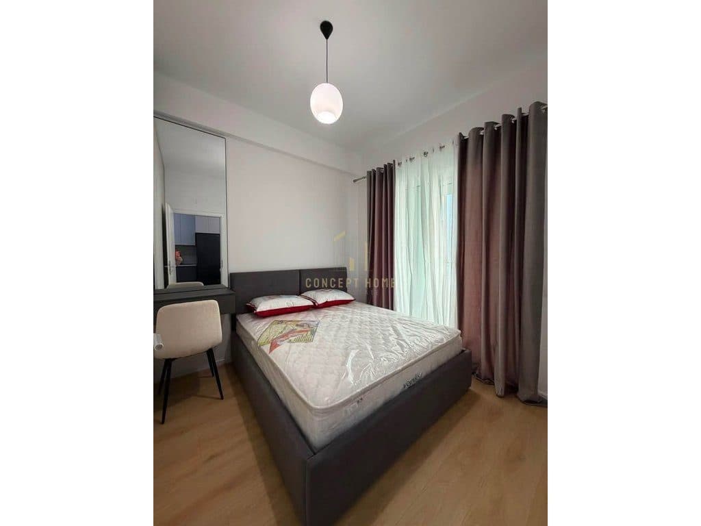 Jepet me qera apartament 1+1 tek 3