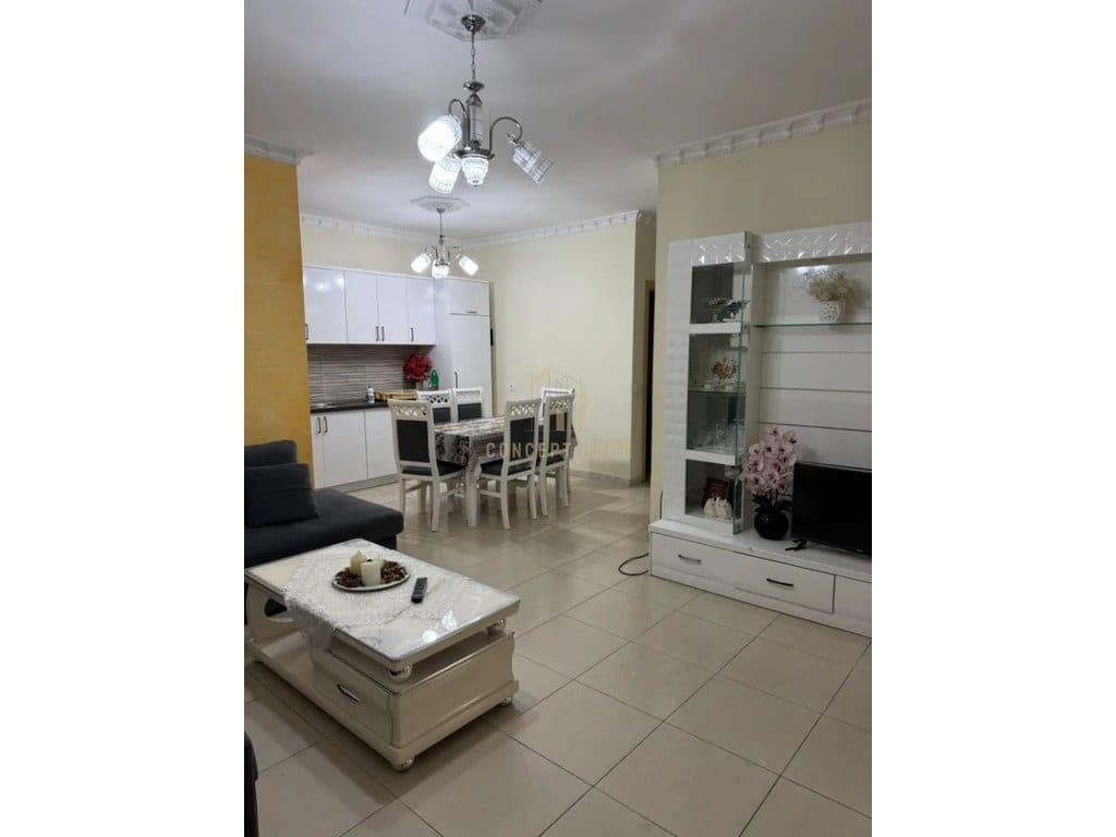 Shitet apartament 2+1 ne Babrru prane Unazes se Madhe