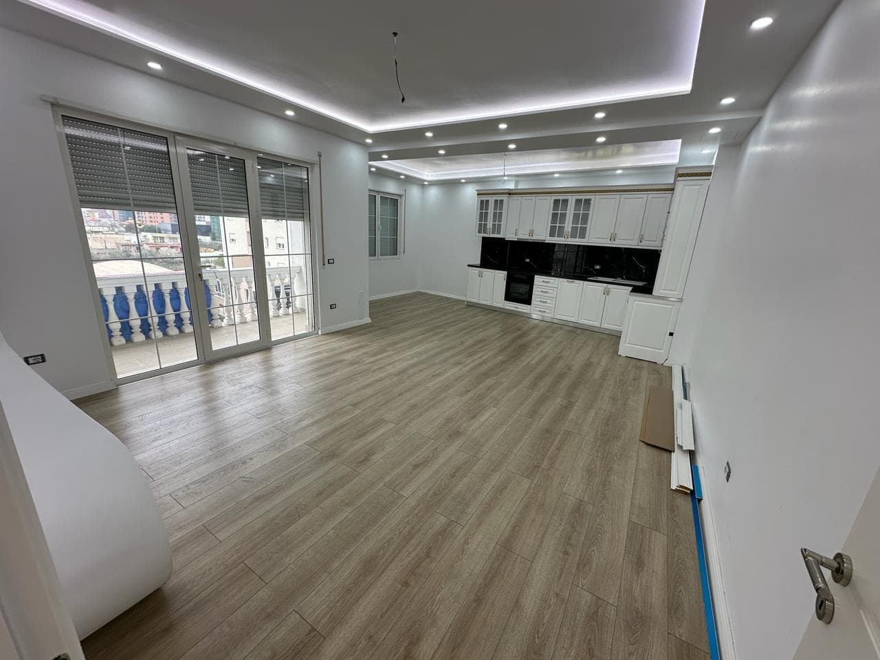 Apartament 2+1 Për Shitje në Kamez, Tiranë - 105.000€ | 115.8 m²