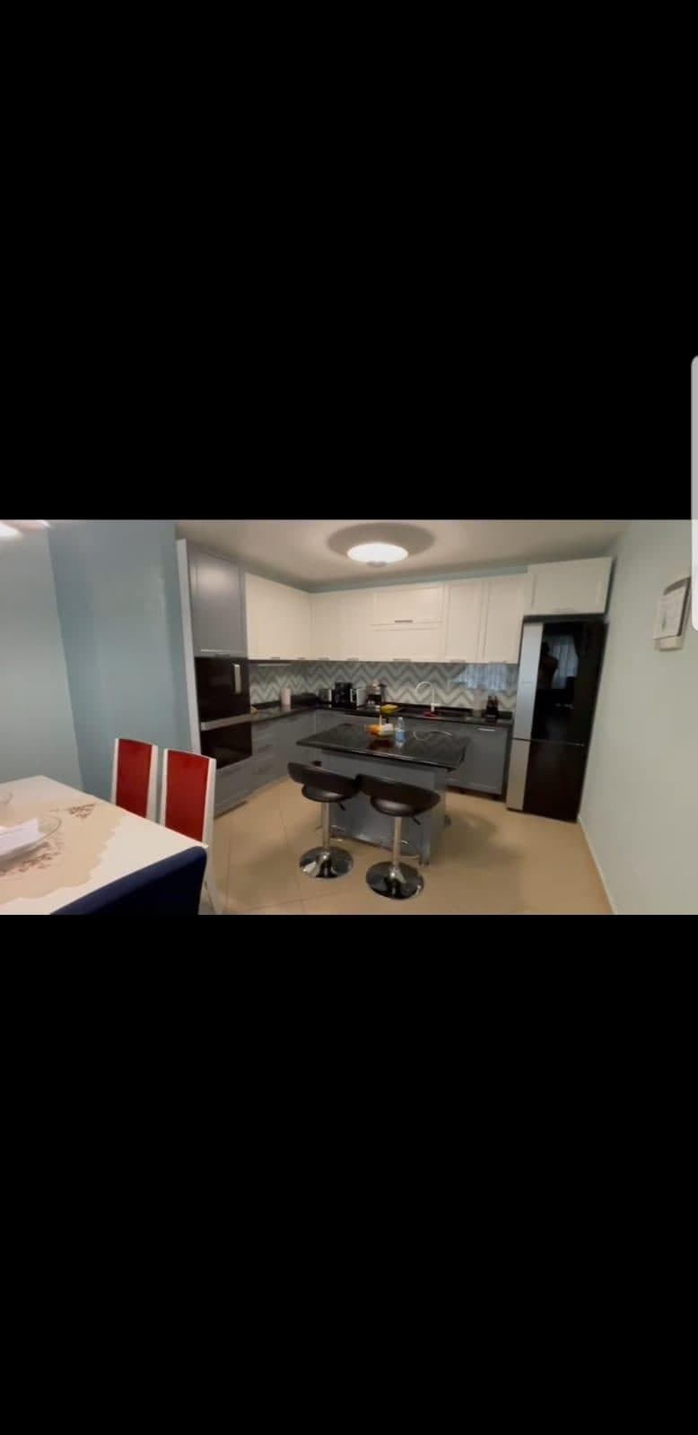 Shitet apartament 4+2+3 Astir 3