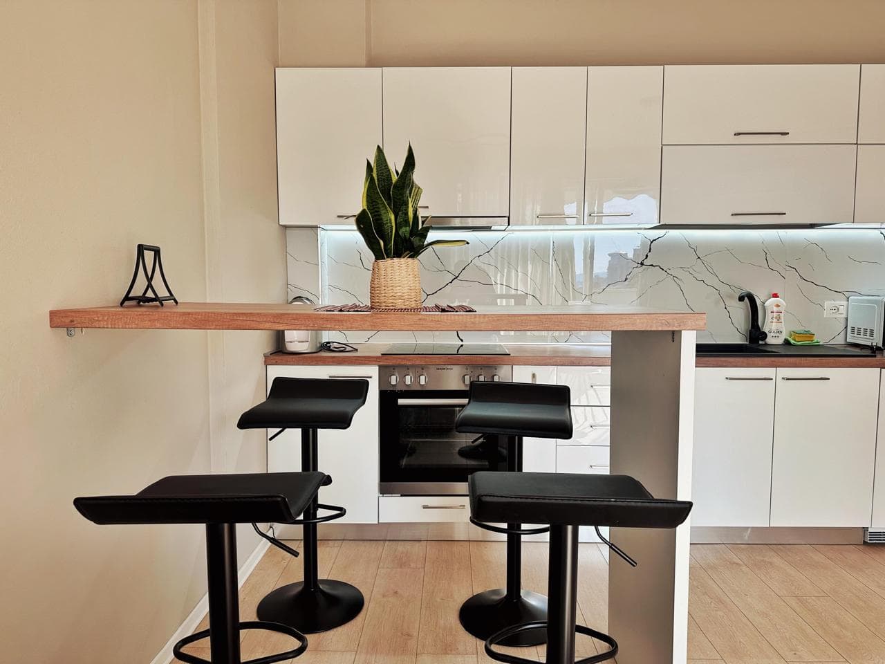 Jepet me qera Apartament 1+1 tek Rruga Elbasanit 3