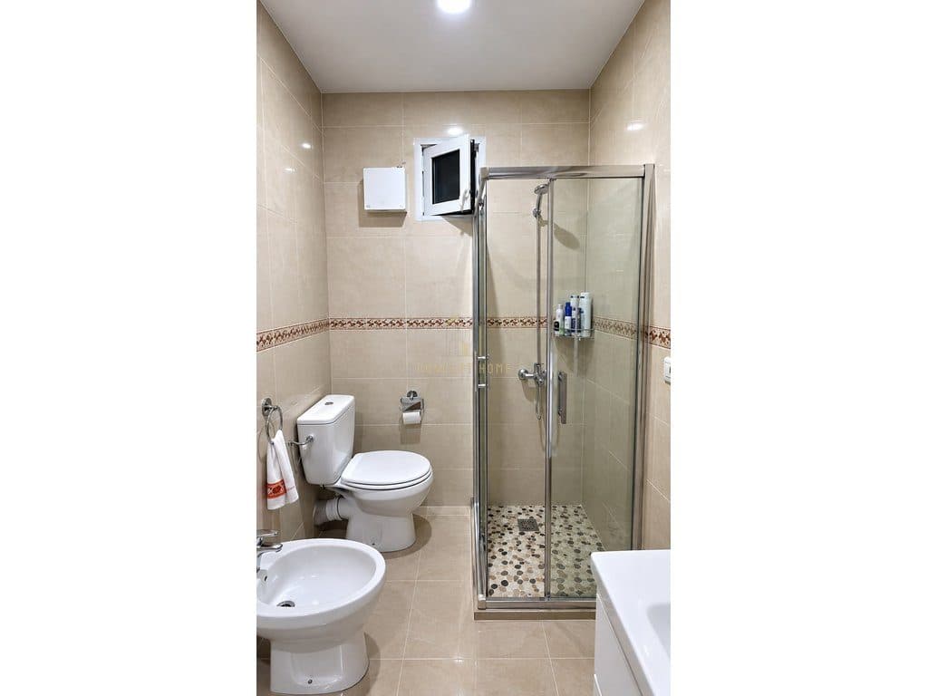 Shitet Apartament 2+1 tek Rruga e Kosovareve 3