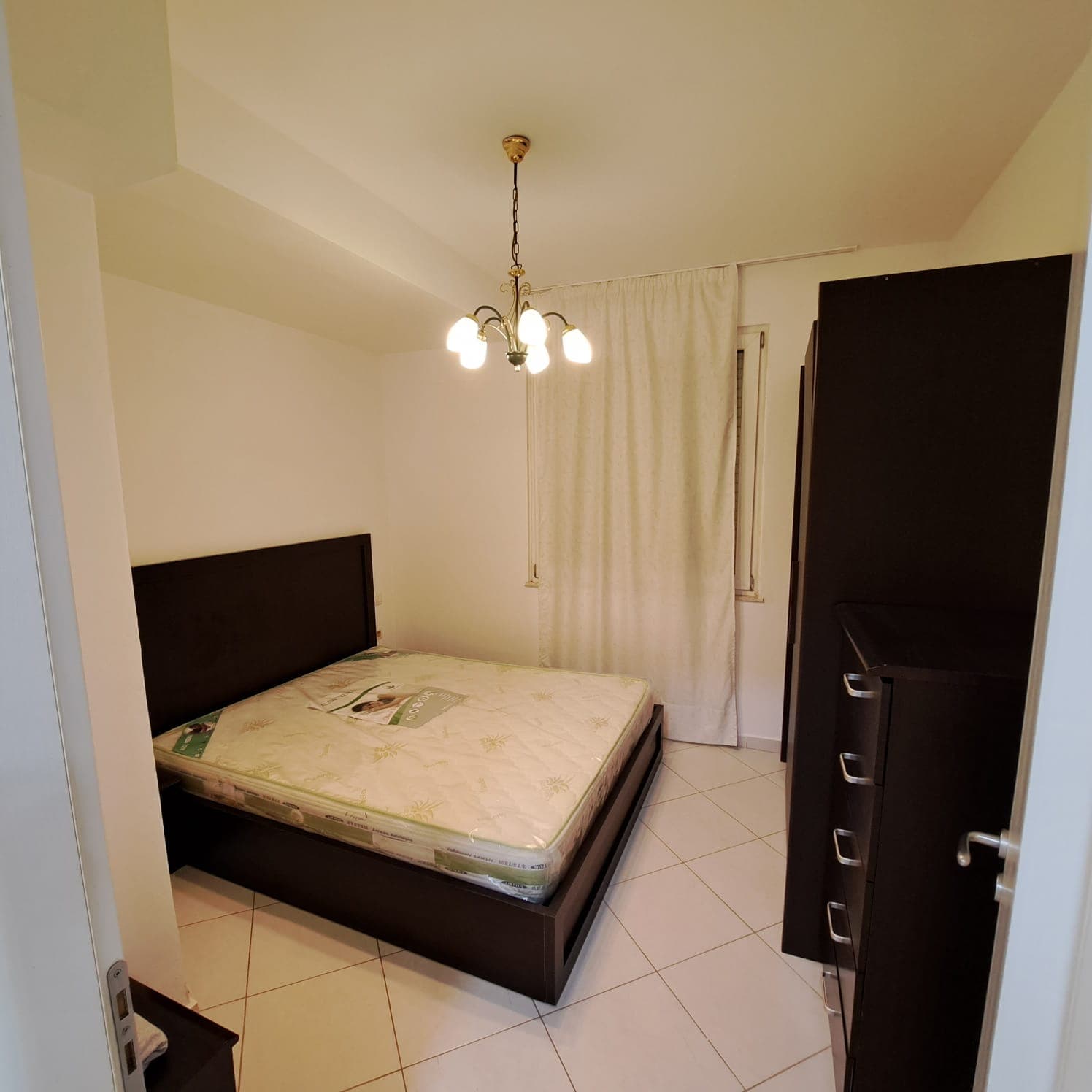 Apartament 1+1 Me Qira në Kodra e Diellit 1, Tiranë - 450€ | 67 m² 4