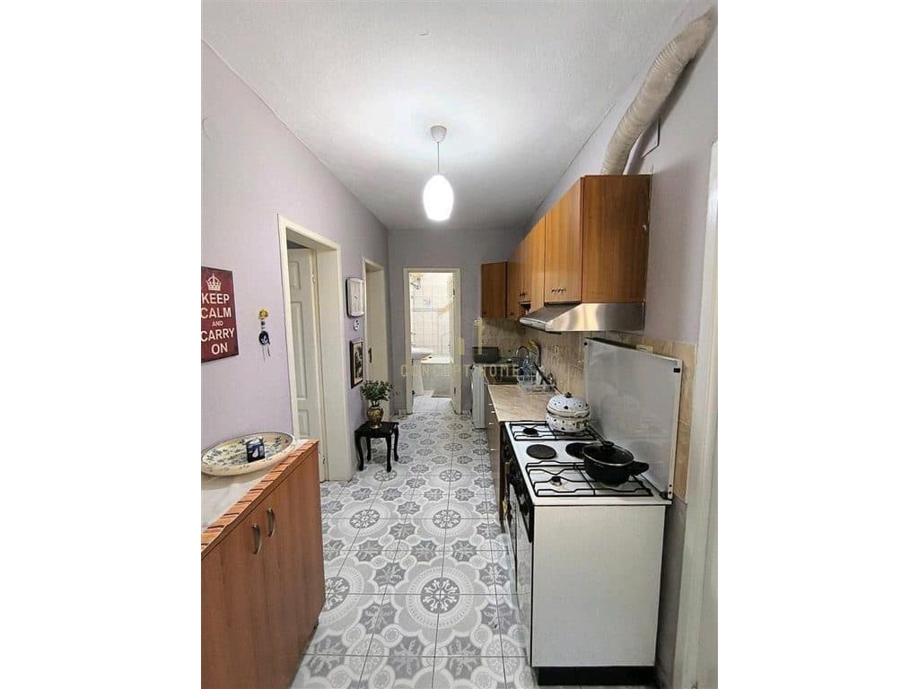 Jepet me qera apartament 1+1 ne Don Bosco/Cmimi per qera: 420 euro/muaj 3