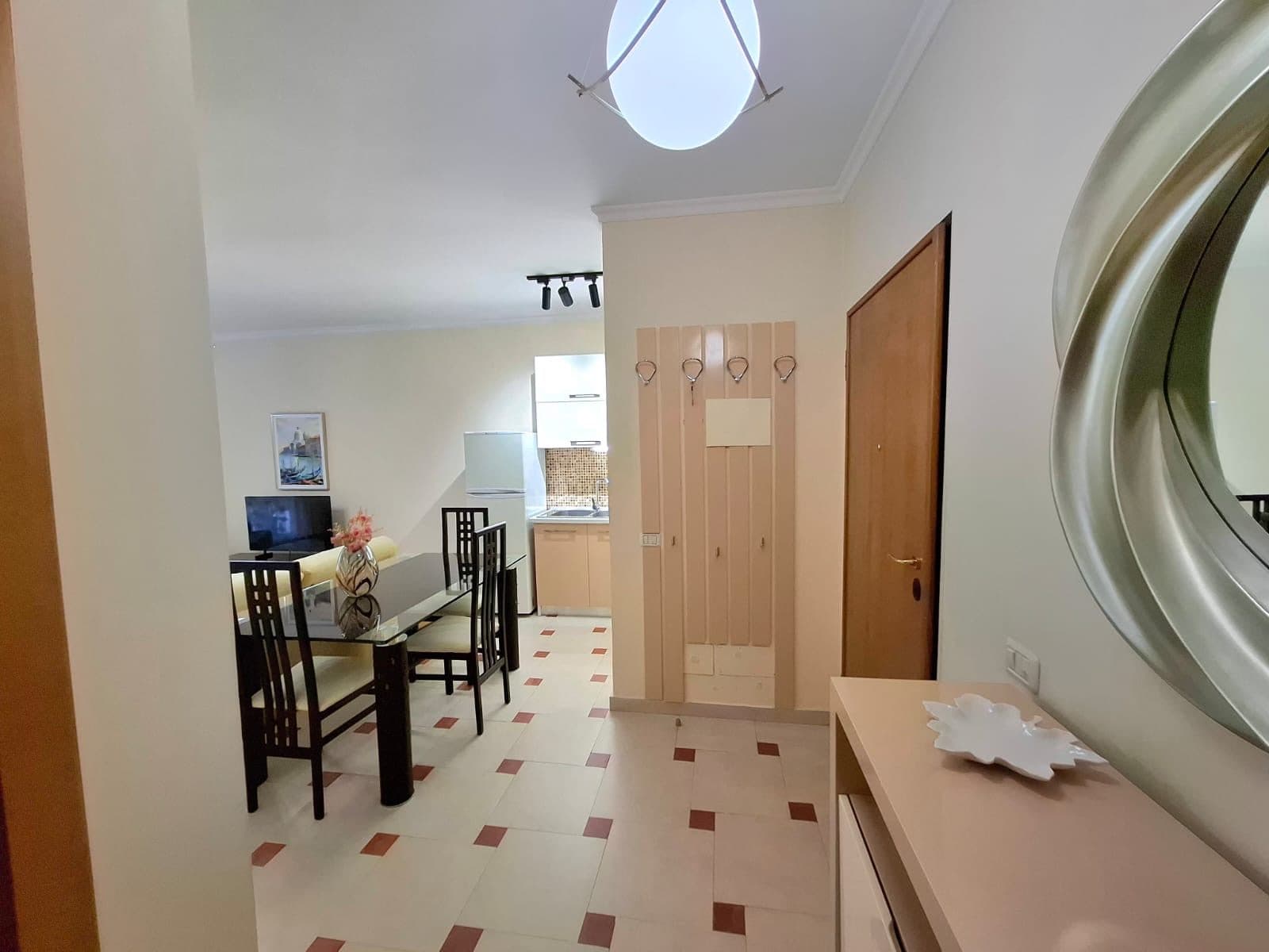 Apartament 1+1 me qera Kopshti Zoologjik 4