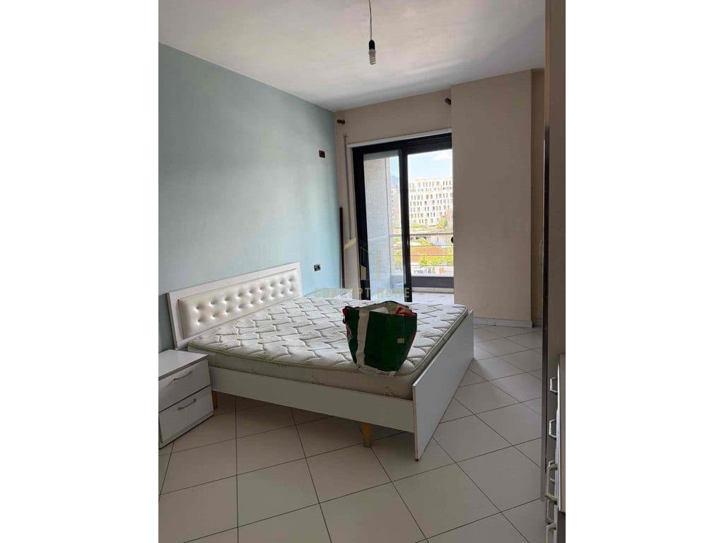 Jepet me qera apartament 2+1+2 ne 2
