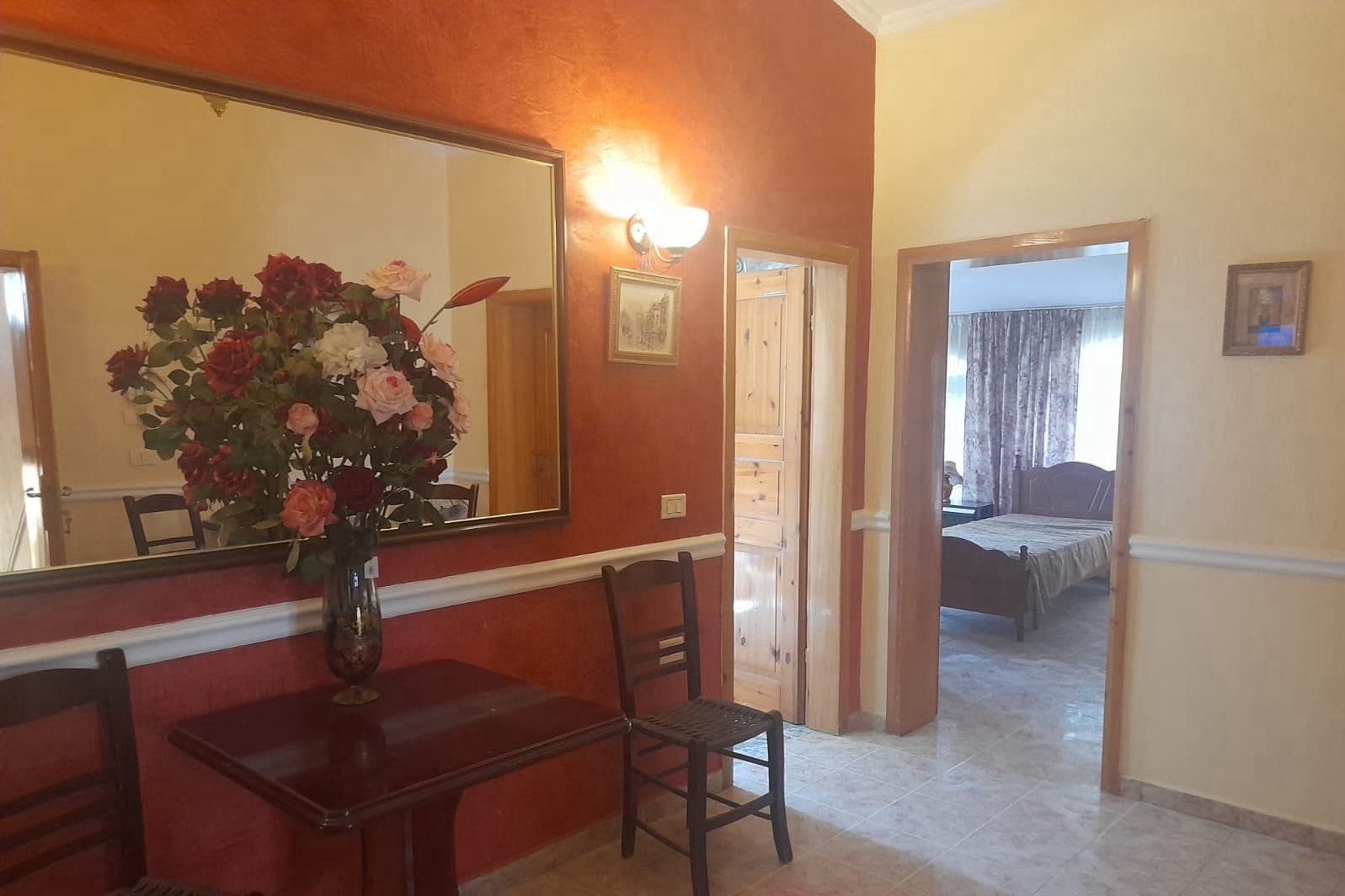 Jepet me qera Apartament 2+1 Te Kristal Center