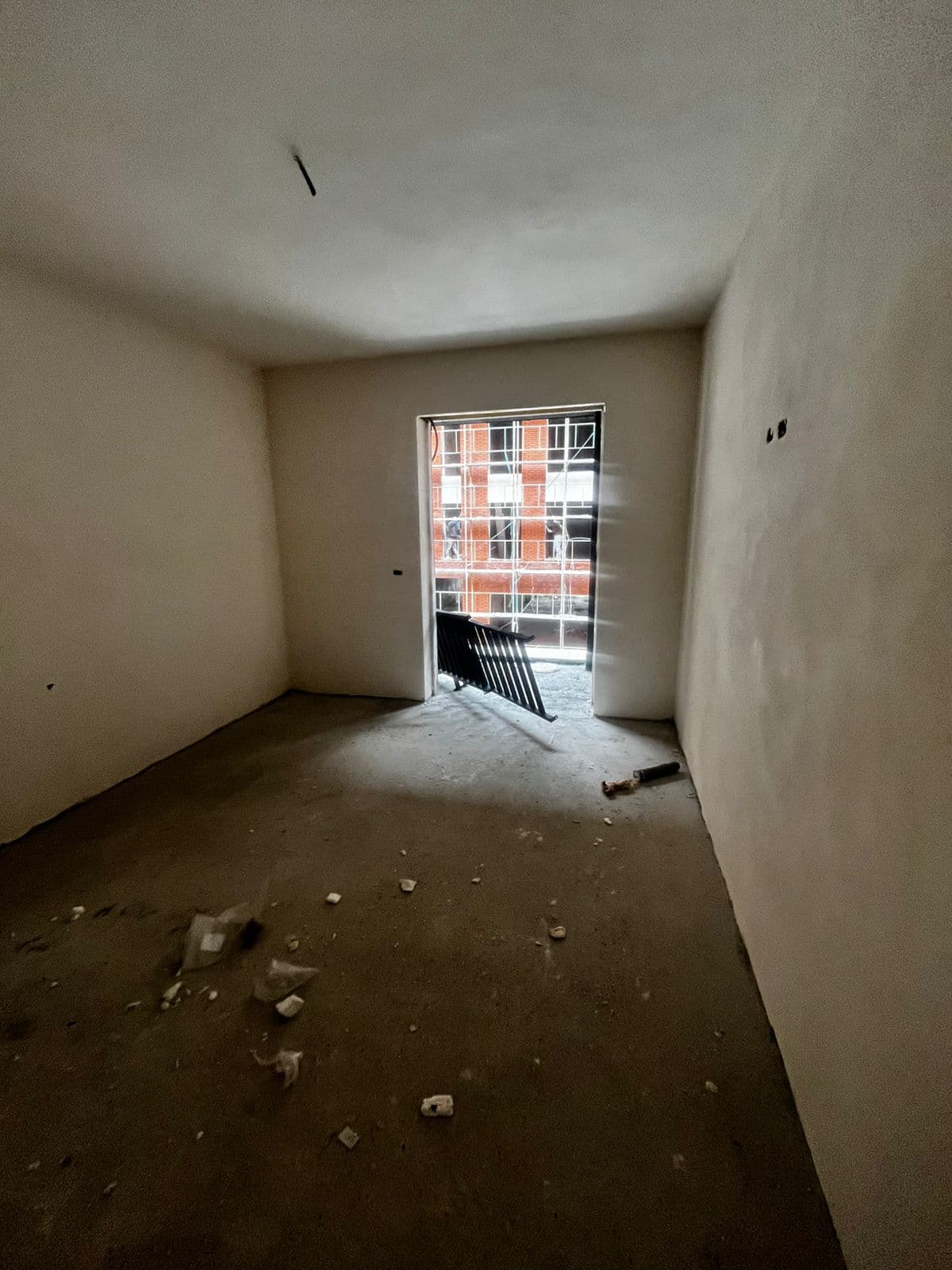 Shitet apartament 2+1+2 ne Paksuqan ( Unaza e Madhe ) 3