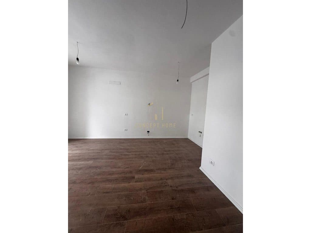 📌 Shitet apartament 1+1+Post Parkimi tek Univers City
