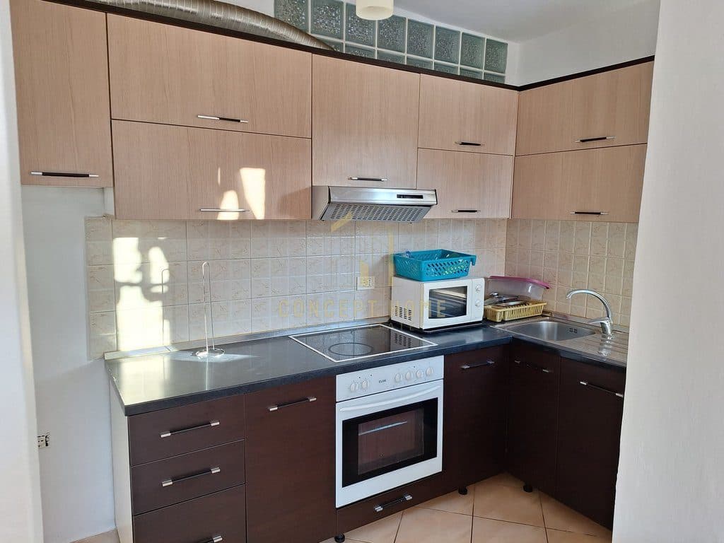 Jepet me qera apartament 2+1 ne Brryl. 2