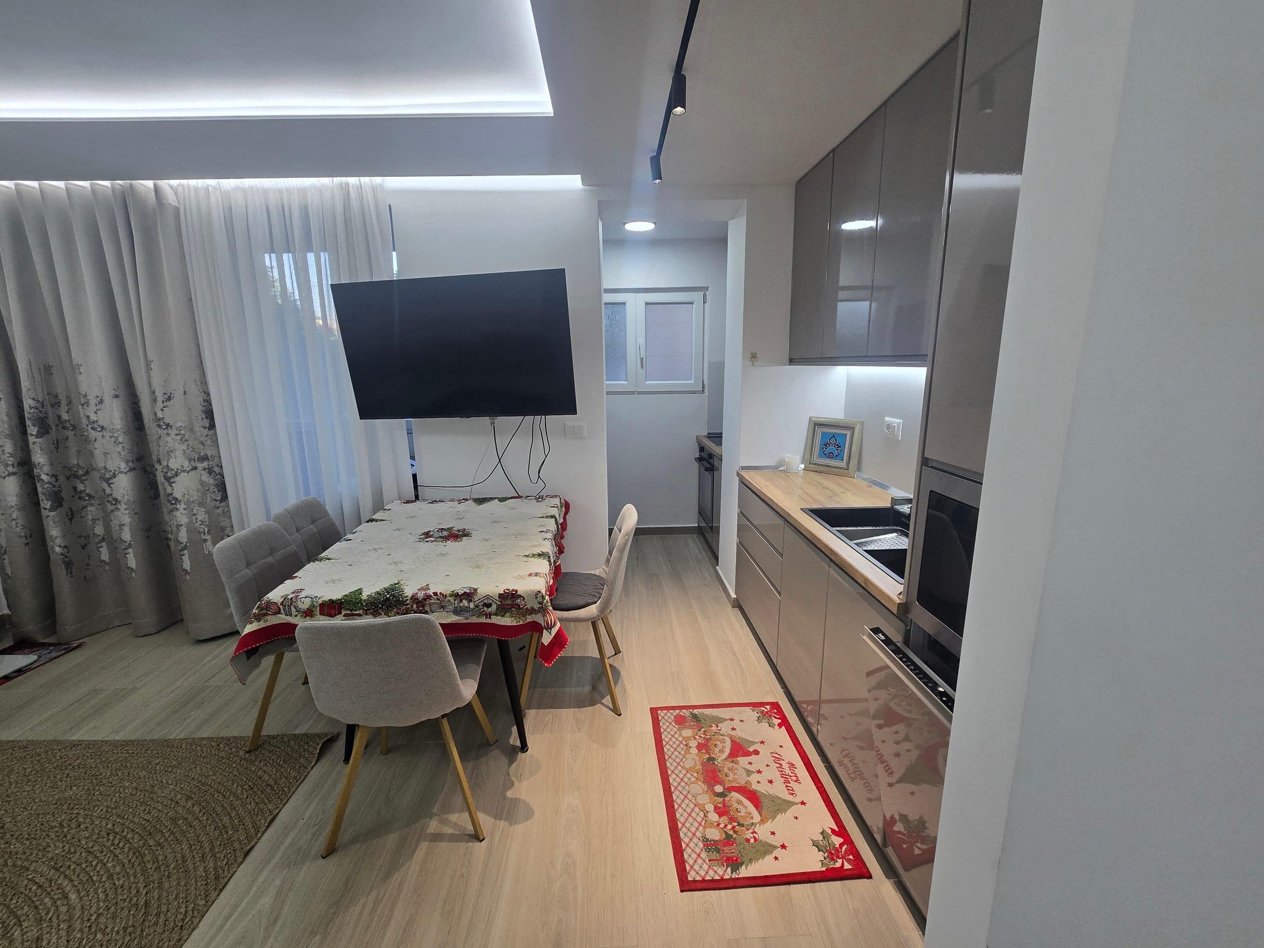 Shitet apartament 2+1 ne Brryl. 3