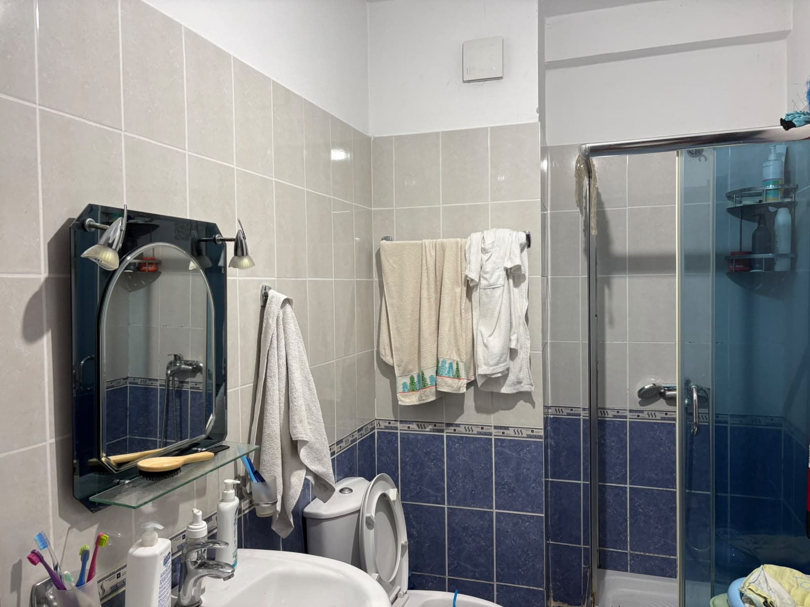 Shitet apartament 2+1+2 ne Fresk 4