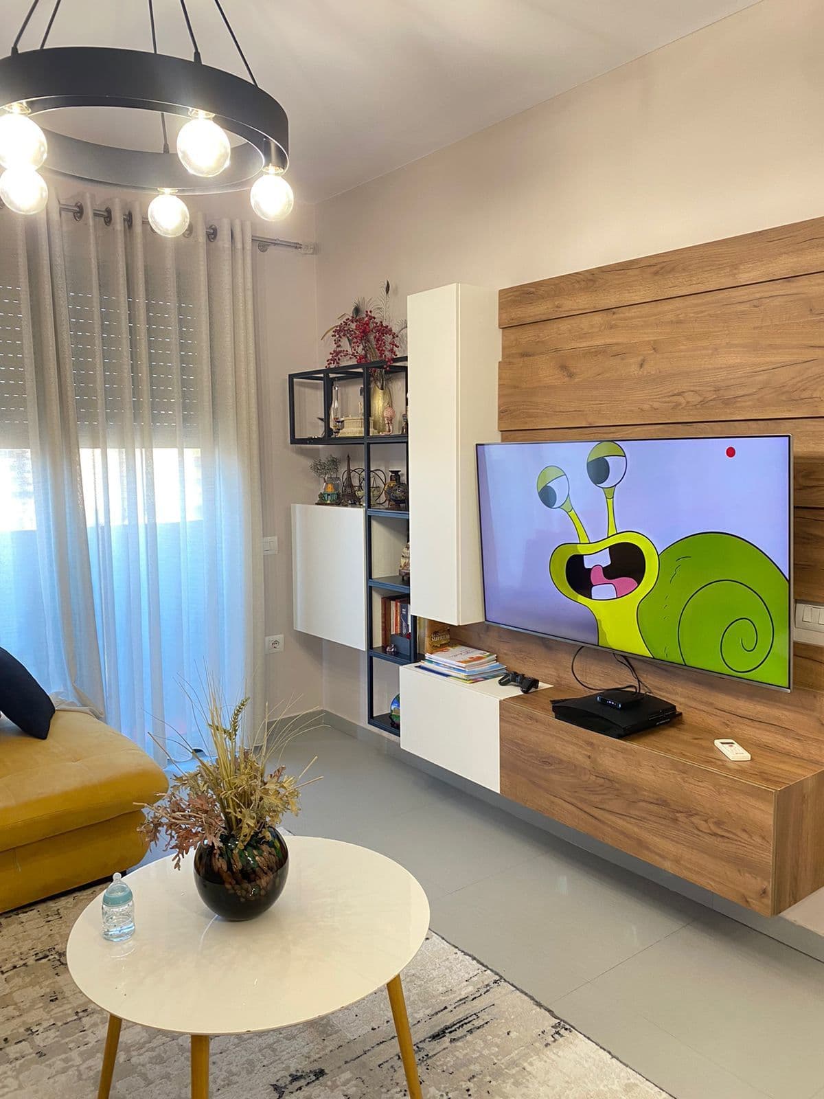 Jepet me qera apartament 1+1 tek Stadiumi Dinamo 2