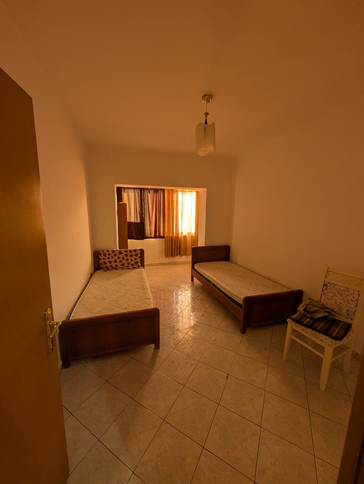 Apartament 2+1 Me Qira në Ali Demi, Tiranë - 550€ | 90,1 m² 3