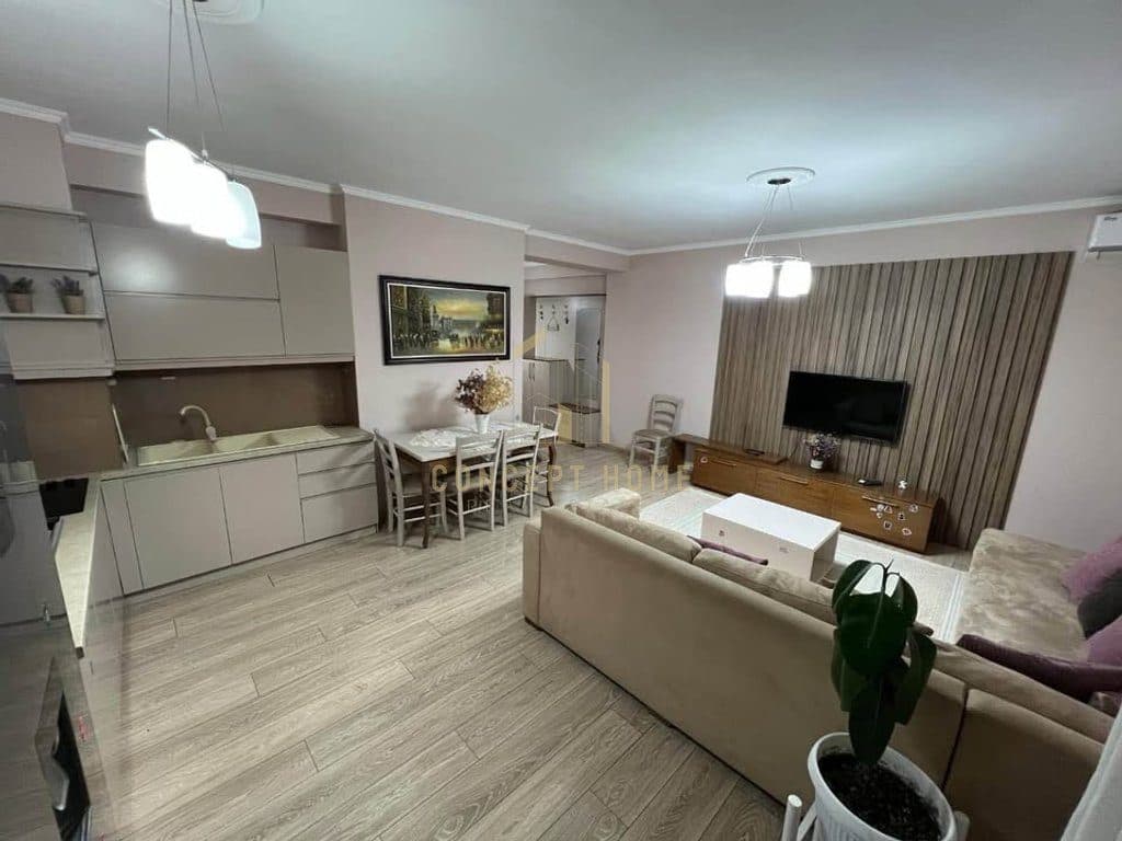 Apartament 2+1+2+post parkimi me qera ne Astir. 3