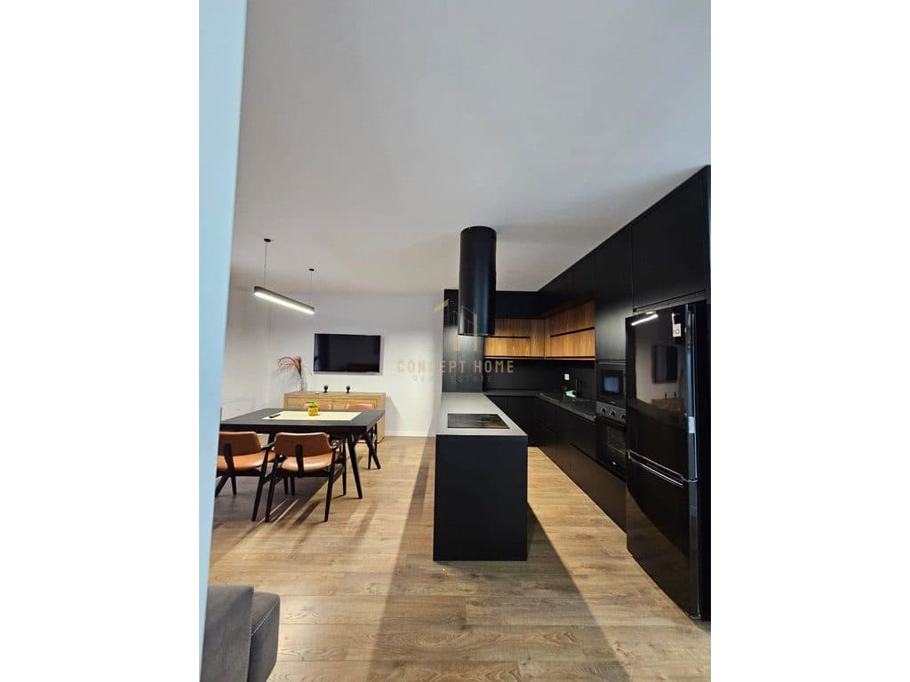 Shitet Apartament 2+1+2 ne Sauk