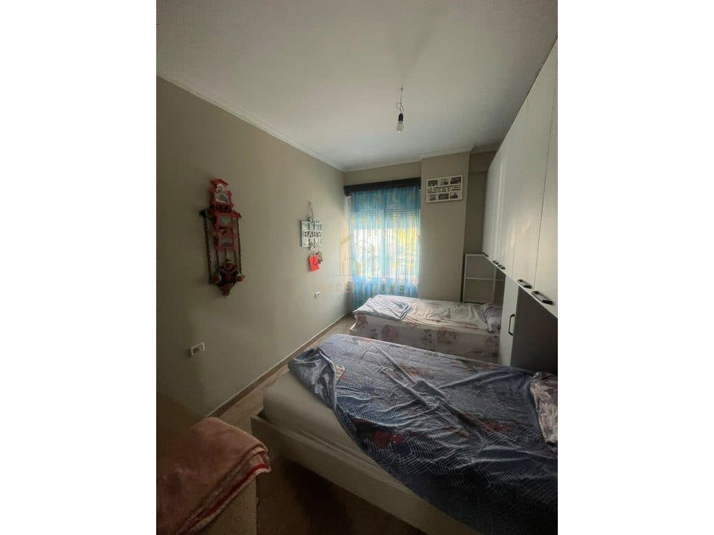 Jepet me qera Apartament 2+1 ne Astir 4