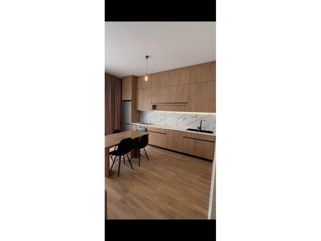 Jepet me qera apartament 1+1 tek Siri Kodra
