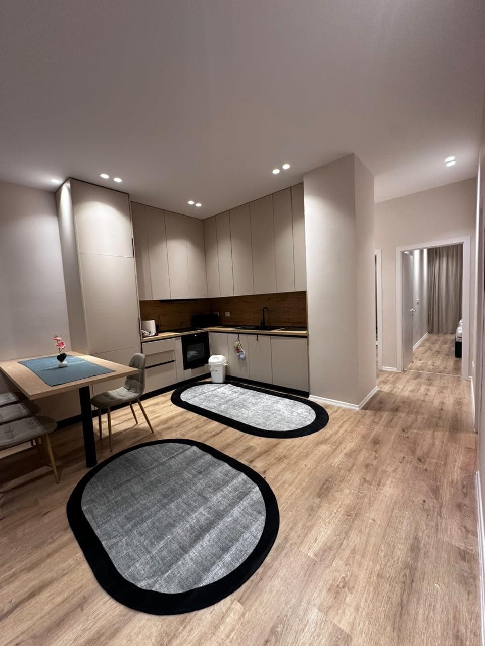 Jepet me qera apartament 2+1+2 ne Laprake 2