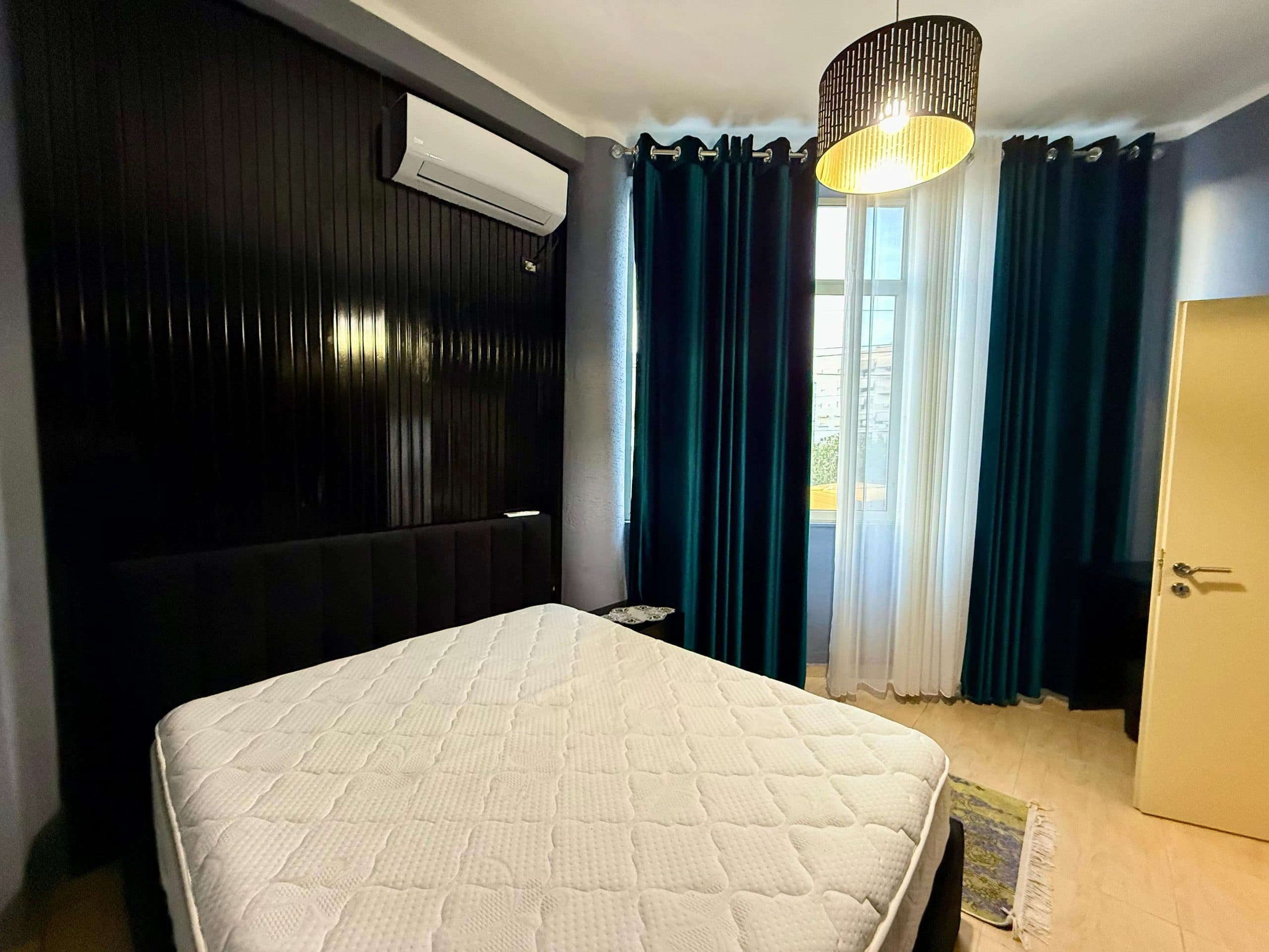 Shitet Apartament 1+1 ne Fresk 3