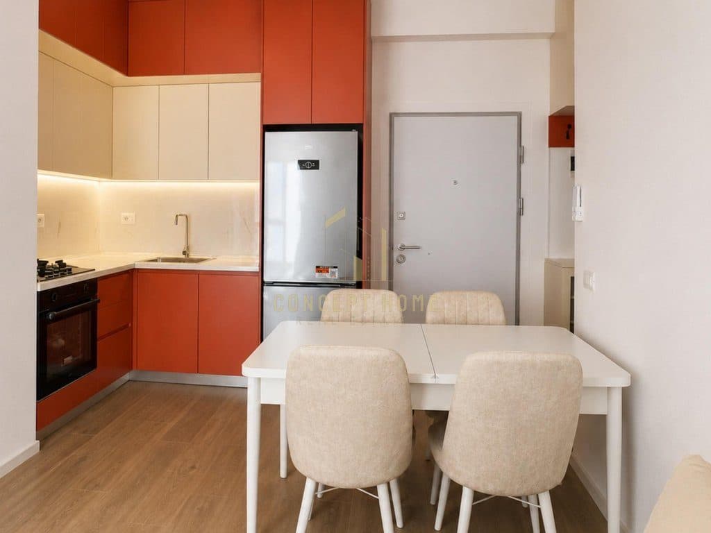 Jepet me qera apartament Komod 1+1+P tek 3