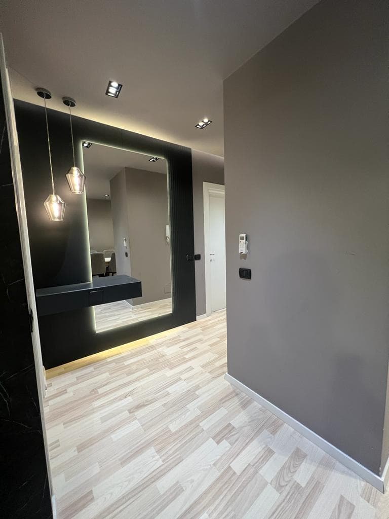 Apartament 1+1 Me Qira në Rruga e Kavajës, Tiranë - 1400€ | 70 m² 4