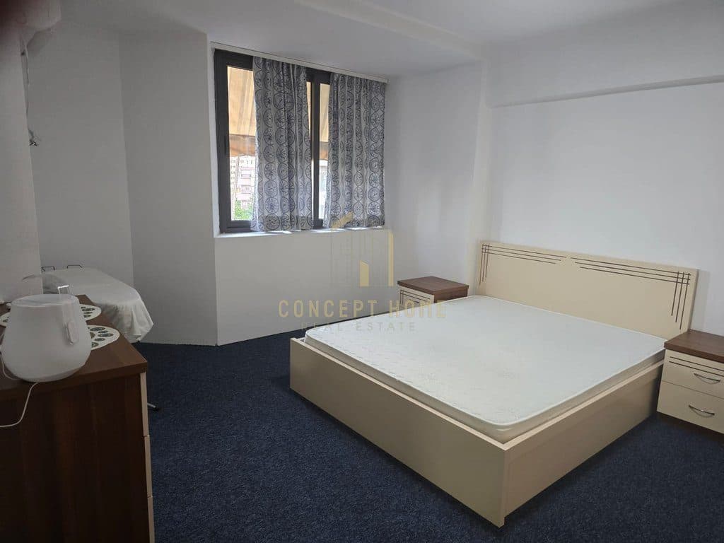 Jepet me qera apartament 2+1 afer Qendres se Tiranes(tek 9 kateshi) 9 4