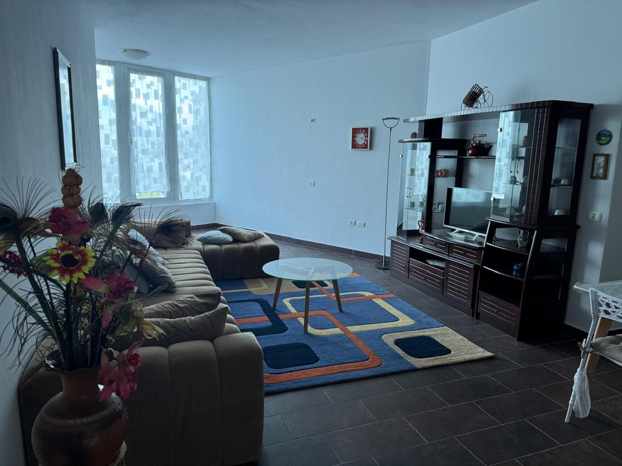 Jepet me qera apartament 2+1 Ne Koder Kamez
