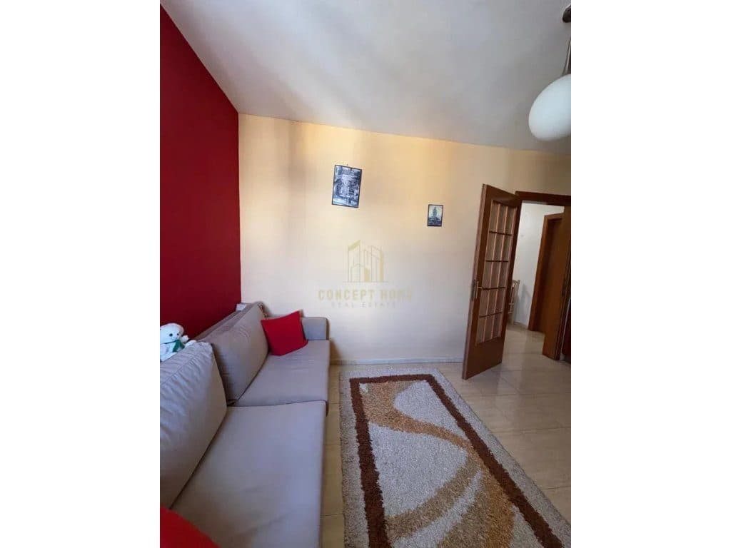 Jepet me qera apartament 1+1 ne