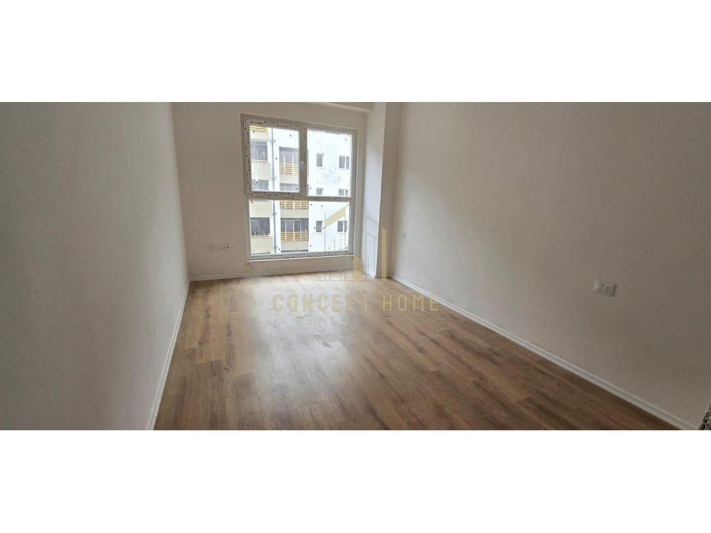 Shitet apartament 2+1 ne Laprake 2