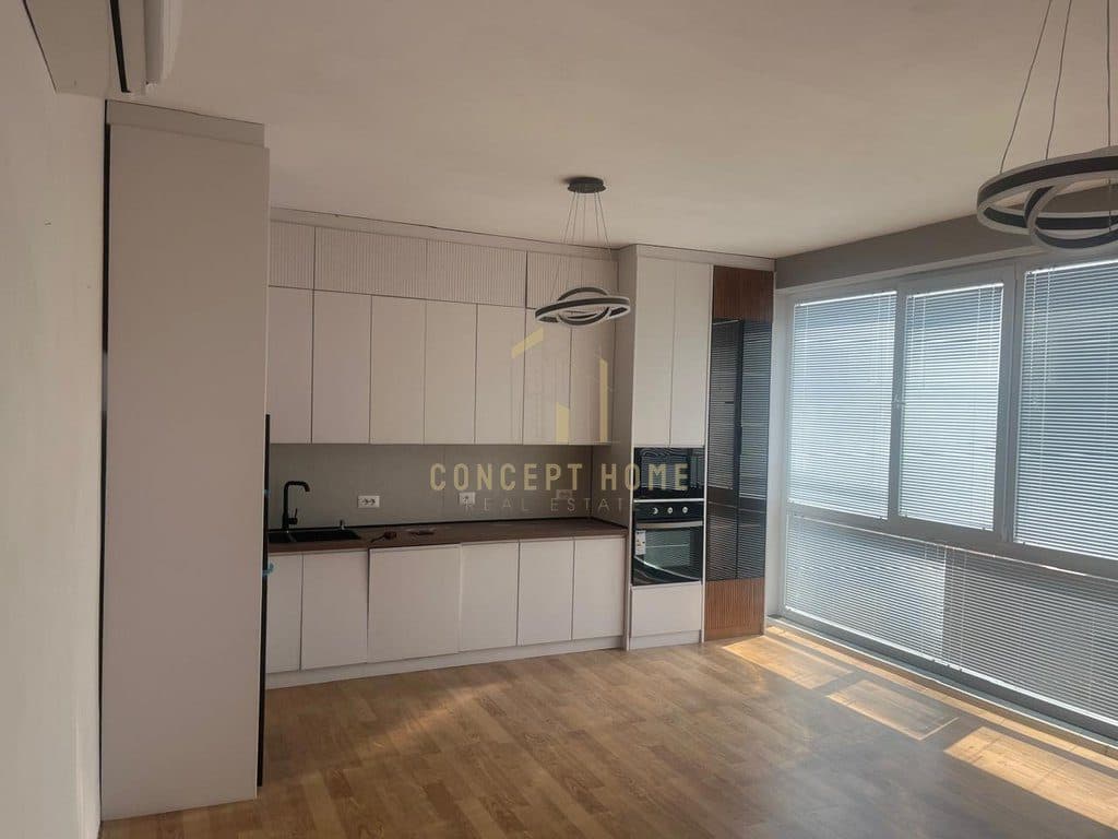 Jepet me qera apartament 2+1+2 tek 3