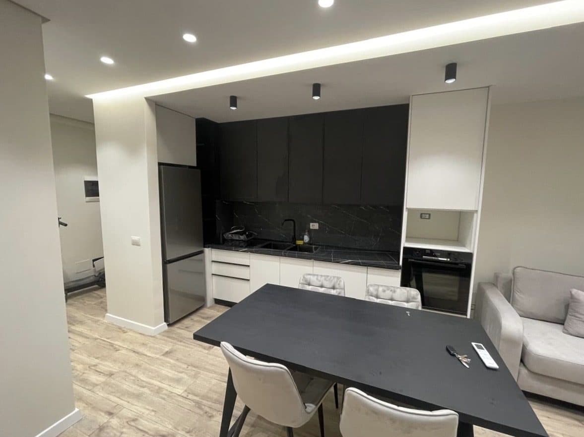 Apartament 2+1 me qera tek Univers City 2