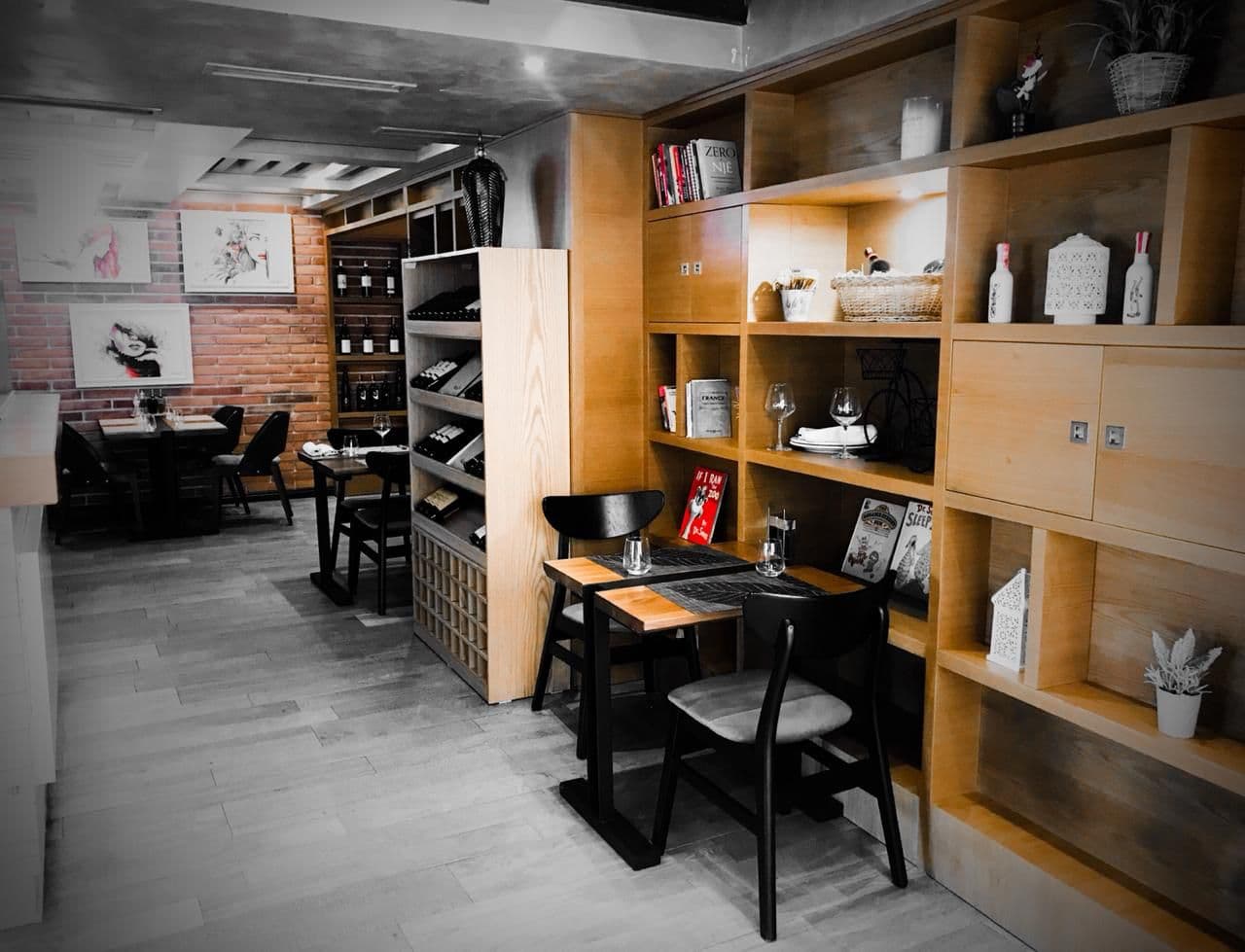 Jepet Restorant me qera tek Rruga e Durresit / 1500 euro 4
