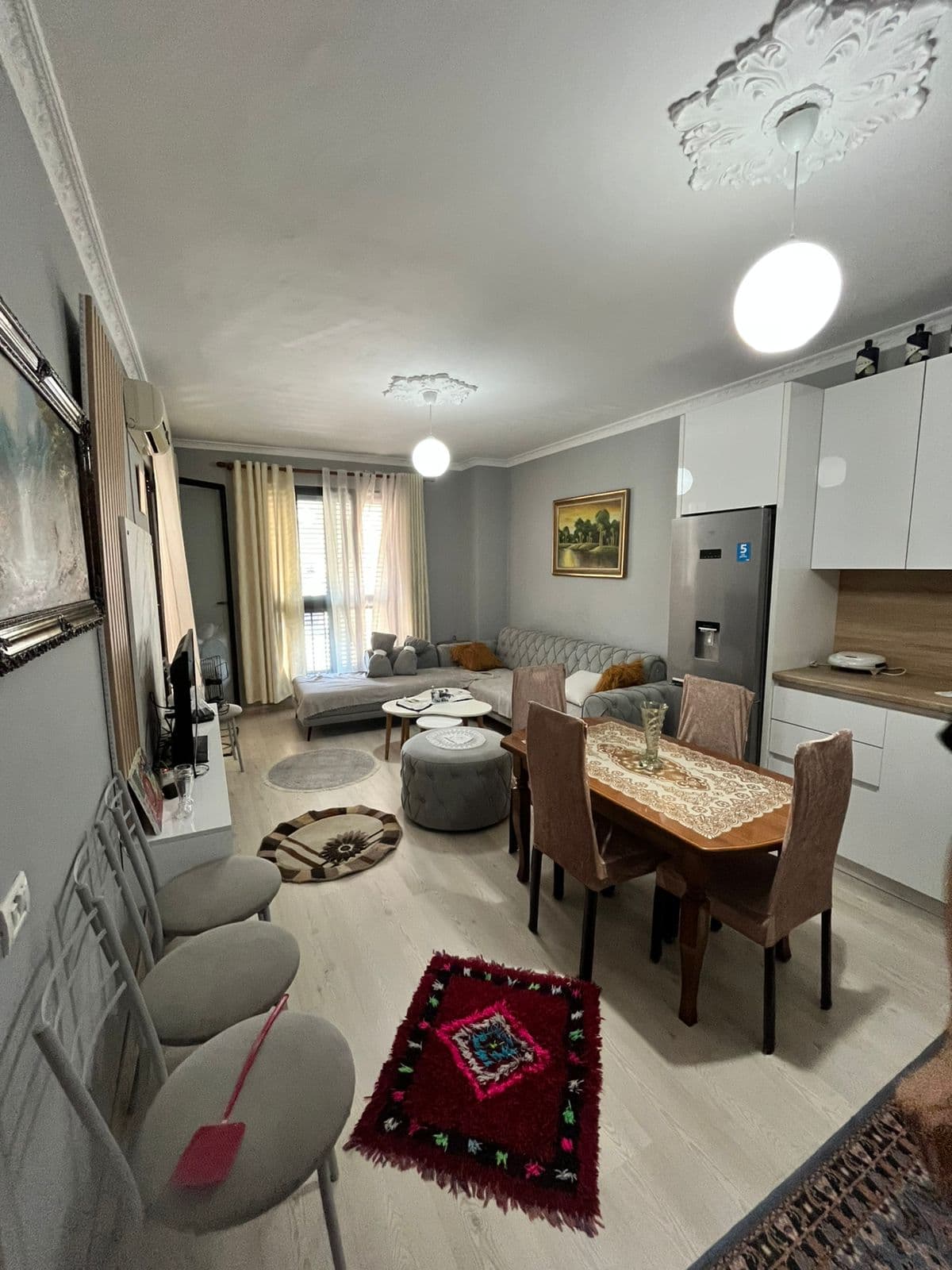 Jepet me qera apartament 1+1 ne Astir