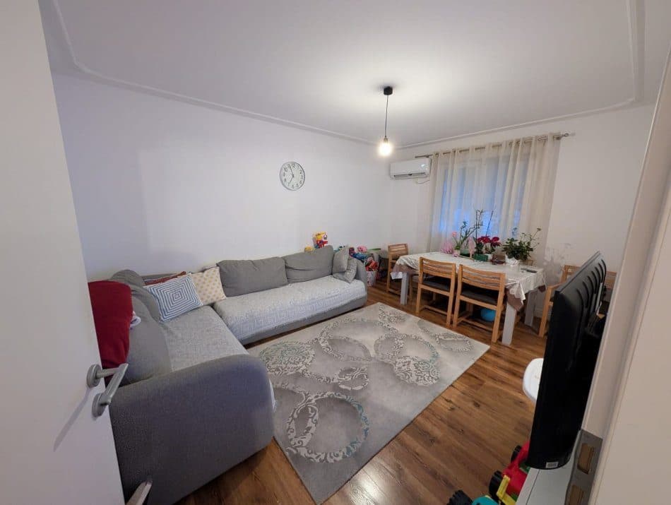 Apartament 2+1 Për Shitje në Qendër, Rruga e Kavajës, Tiranë - 160 milion lek | kati 3 3