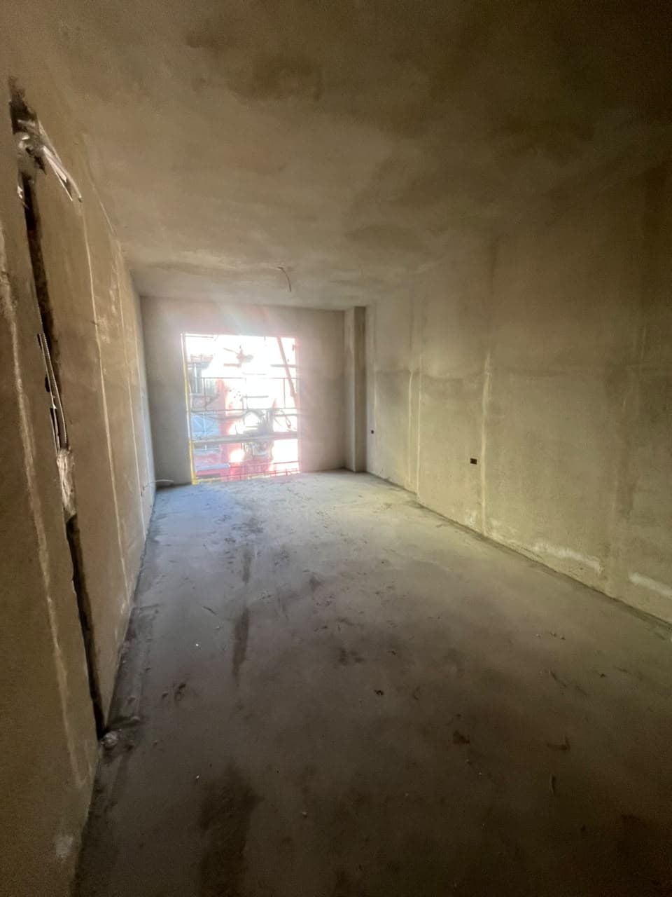 Shitet Apartament 2+1+2 ne Brryl 4