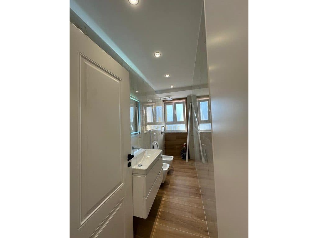 Apartament 2+1 Për Shitje tek Bulevardi Zogu i Parë, Tiranë - 193,000€ | 75 m²